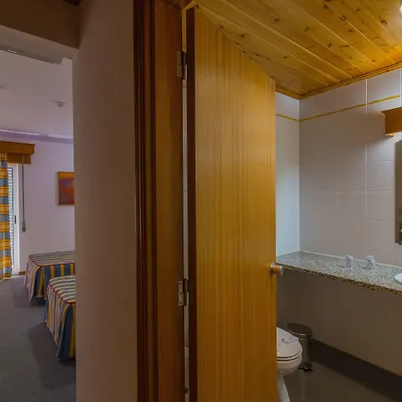 Teresinha 3* 普拉亚达维多利亚