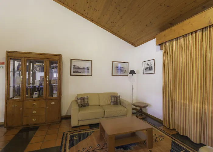 Teresinha Hotel Praia da Vitoria