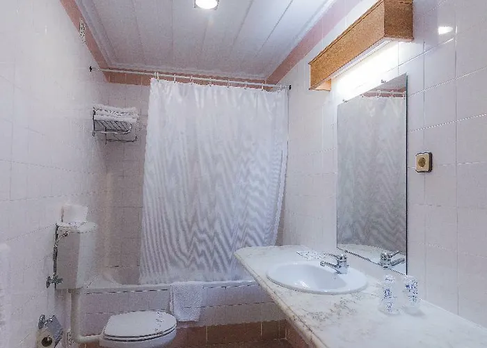 Teresinha Hotel Praia da Vitória