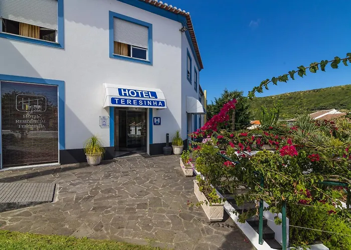 Hotel Teresinha Praia da Vitória